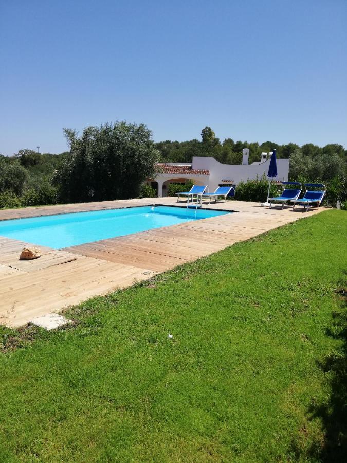 Holiday Home Trullo Antico Ostuni Bagian luar foto